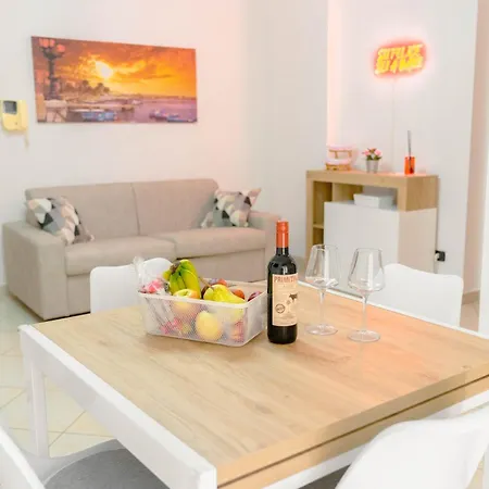 Levante Eight Vista Mare Apartament *